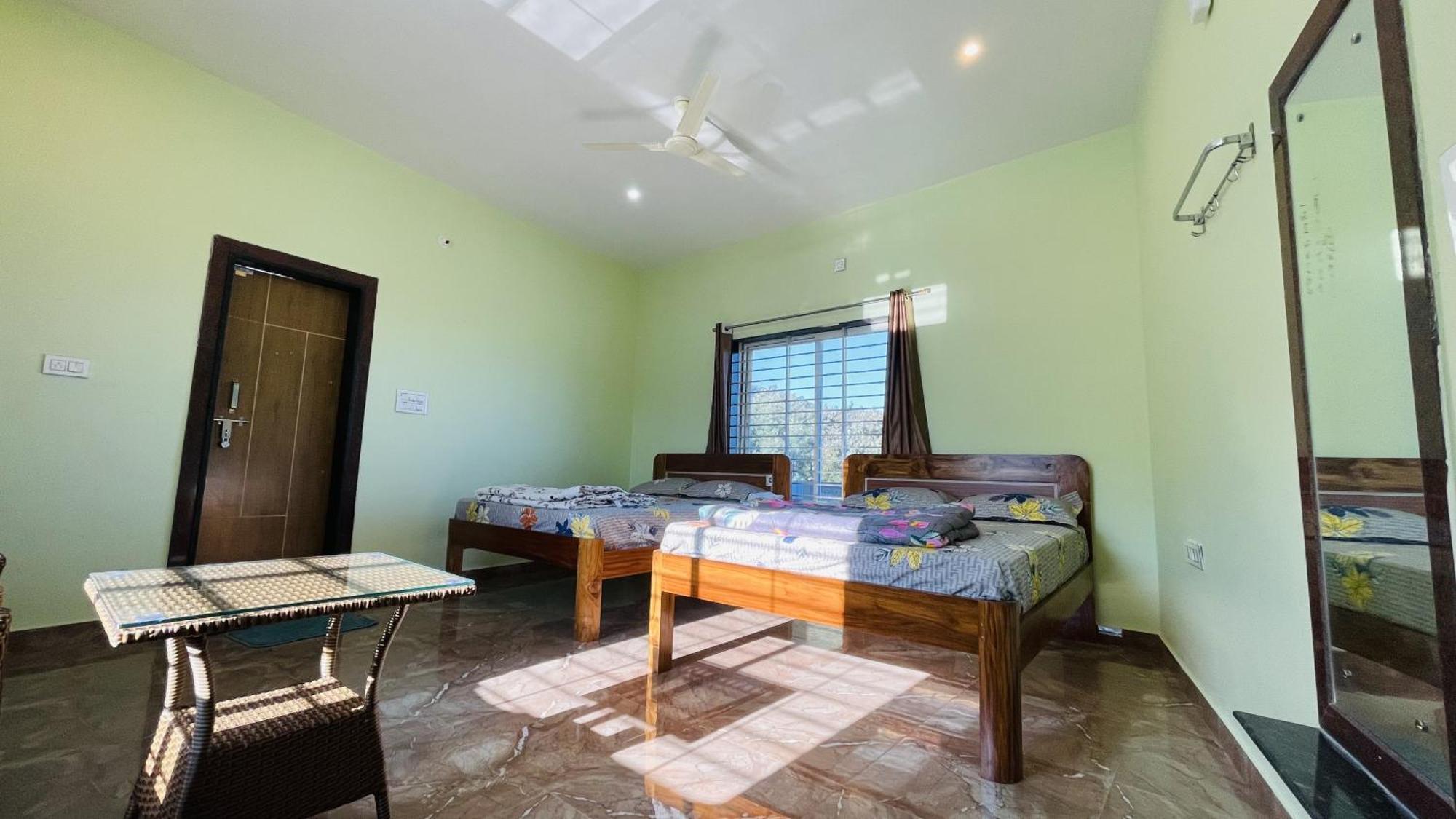 Rashi Z View Estate Stay Tarikere Exterior photo
