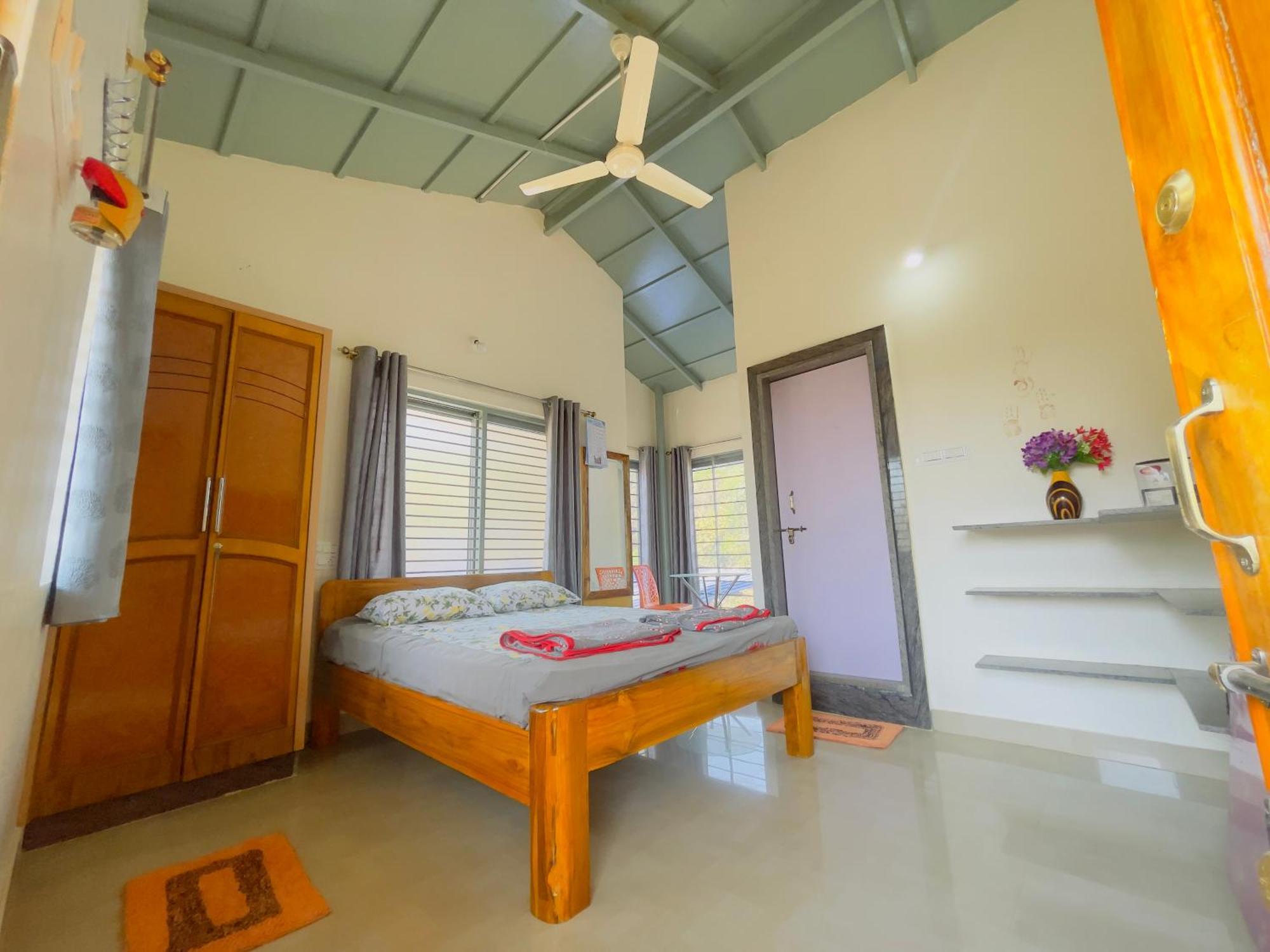 Rashi Z View Estate Stay Tarikere Exterior photo