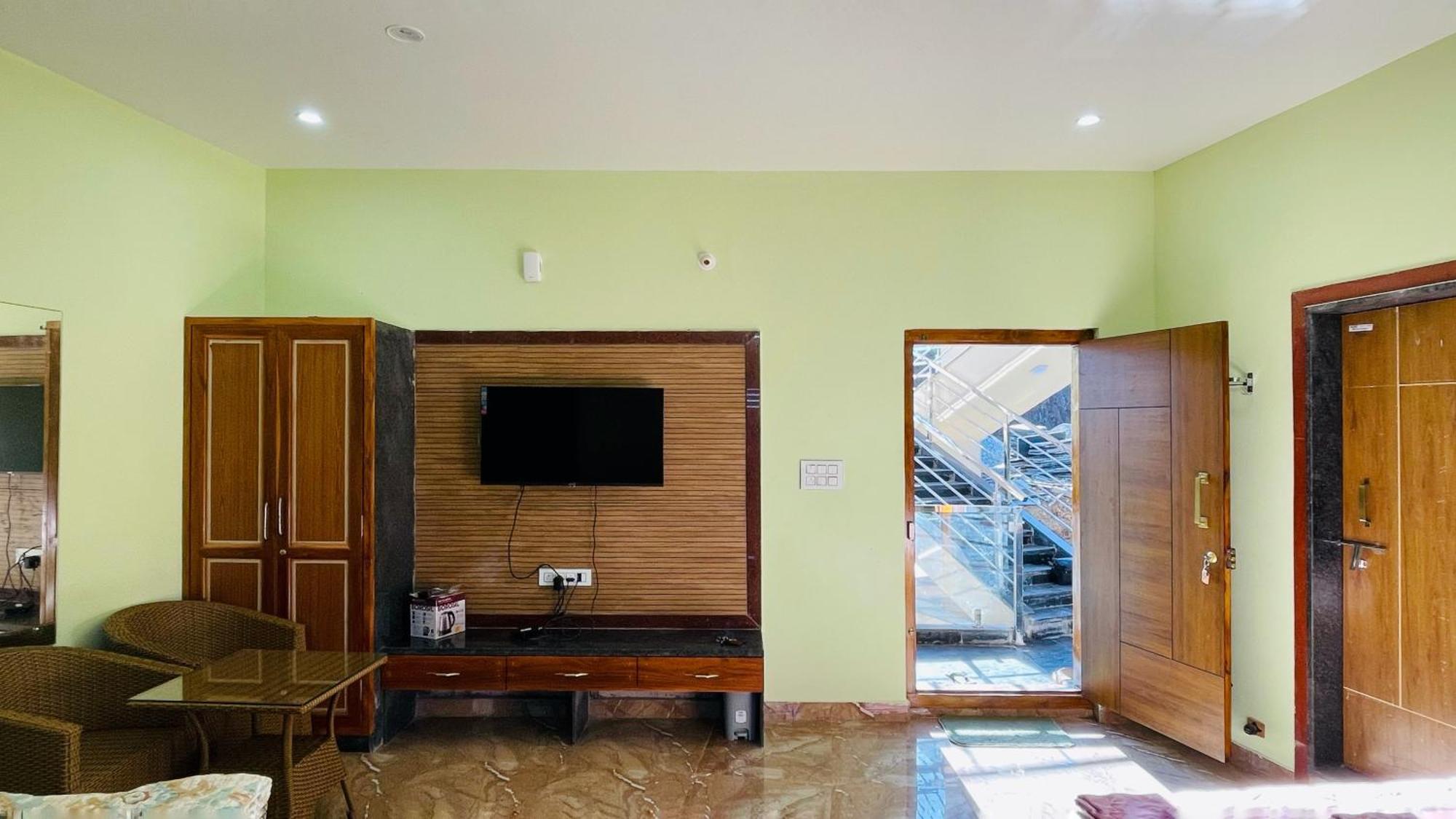 Rashi Z View Estate Stay Tarikere Exterior photo
