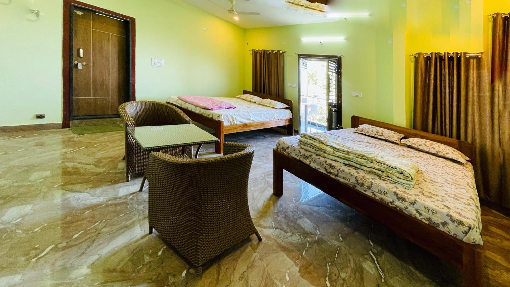 Rashi Z View Estate Stay Tarikere Exterior photo